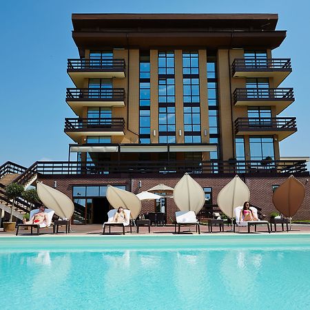 Superior Golf And Spa Resort Charkiv Esterno foto